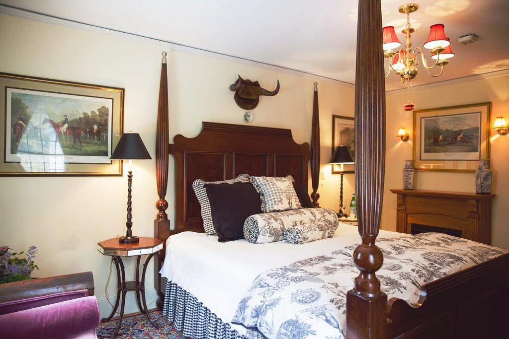 Bee And Thistle Inn Old Lyme Kültér fotó