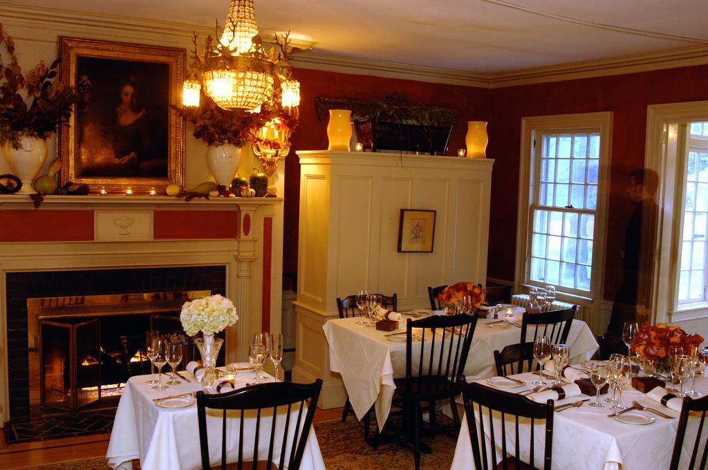 Bee And Thistle Inn Old Lyme Kültér fotó